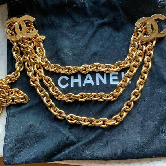 CHANEL 💛 Vintage RARE Gold Tone Chunky CC Logo 5 Chain Link Belt Necklace  🖤 - Picture 1 of 12